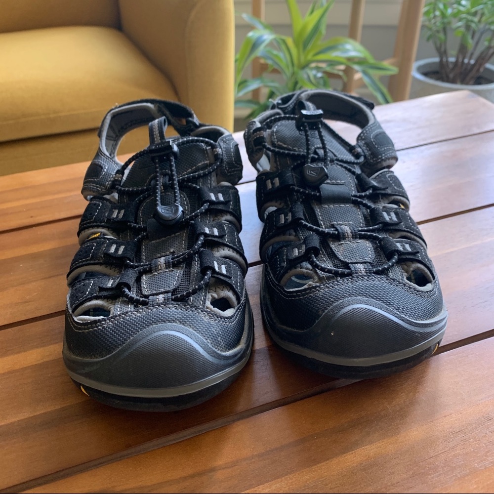 Keen • Men's Sandals